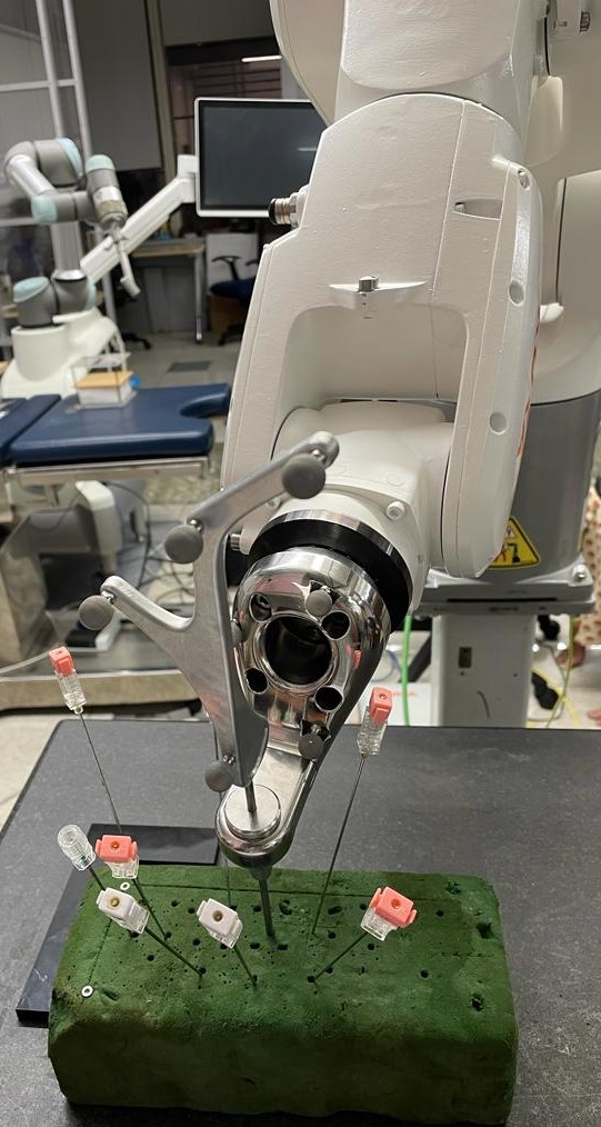 Spine Surgery Robot